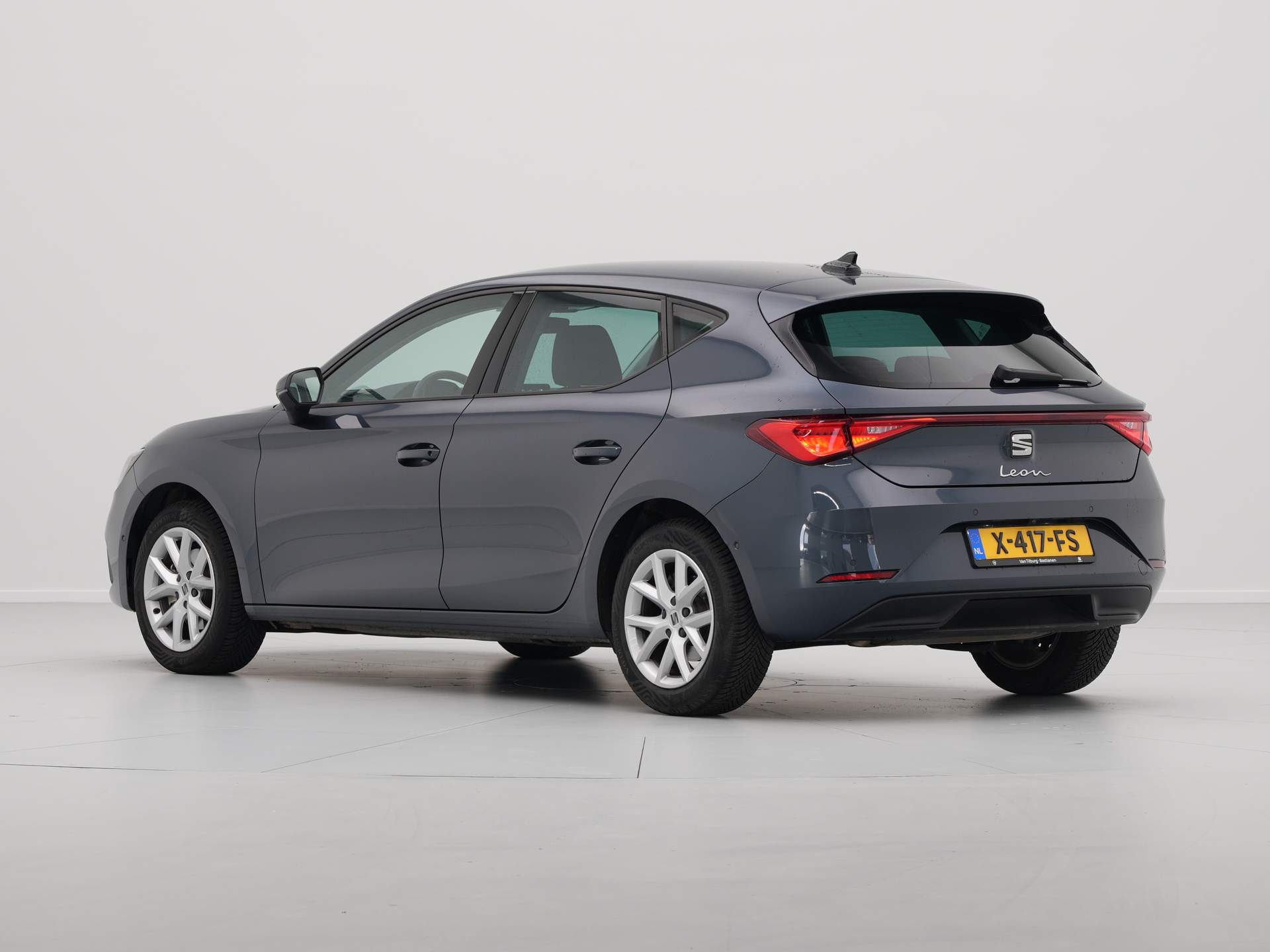 SEAT - Leon 1.0 TSI 111pk Style Business Intense - 2023