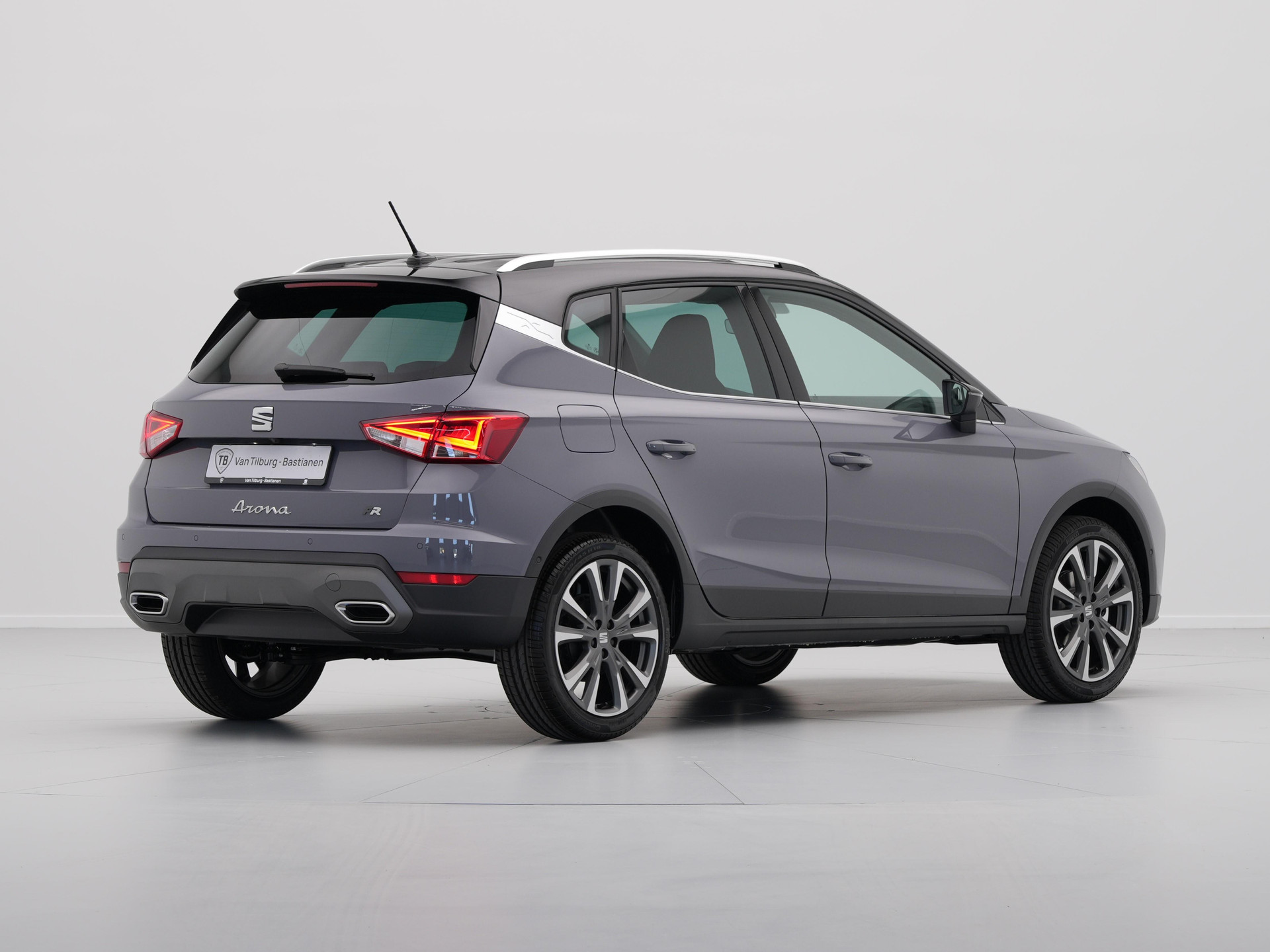 SEAT - Arona 1.0 EcoTSI 95 5MT FR Anniversary - 2024