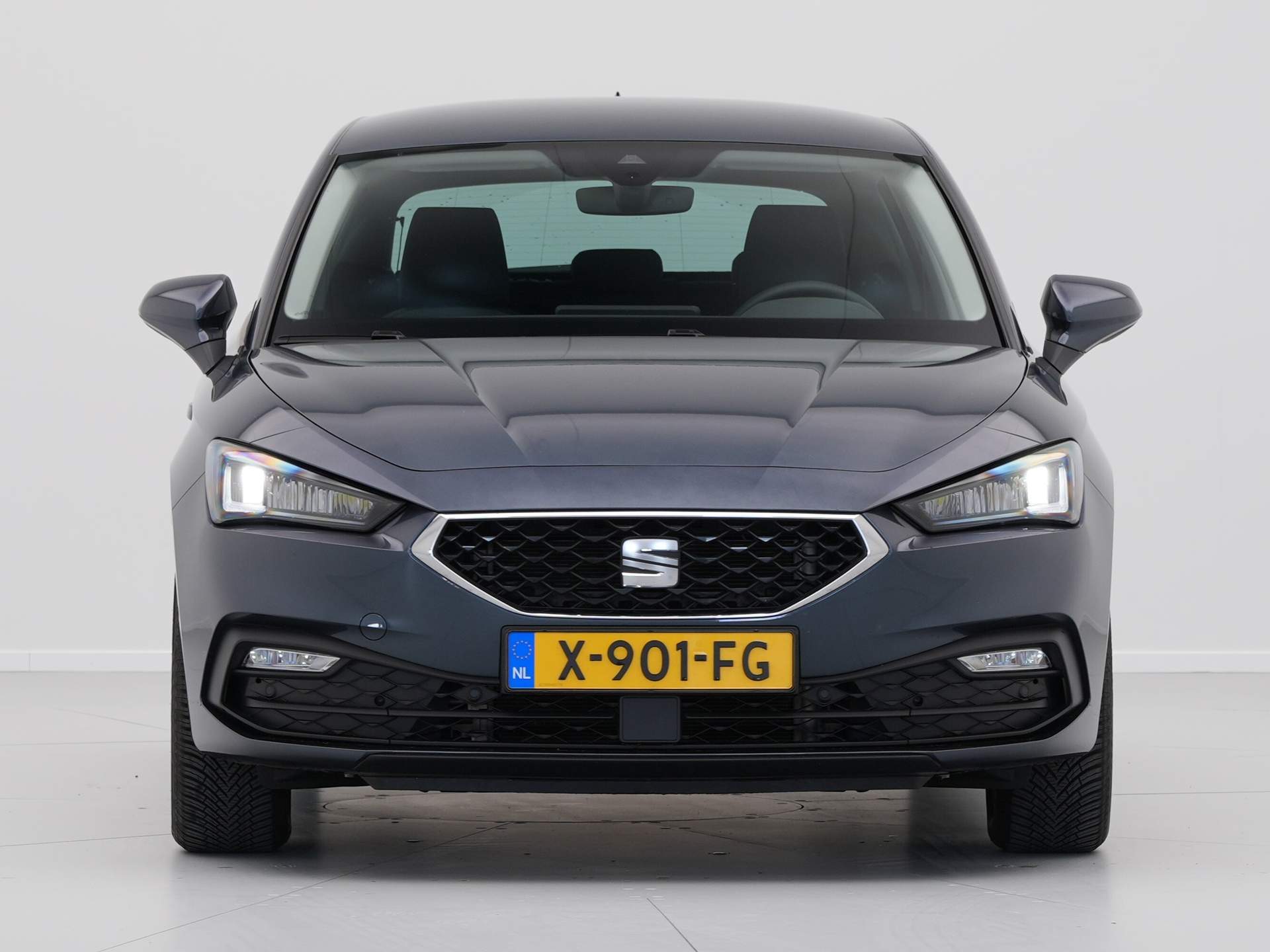 SEAT - Leon 1.0 TSI 111pk Style Business Intense - 2023