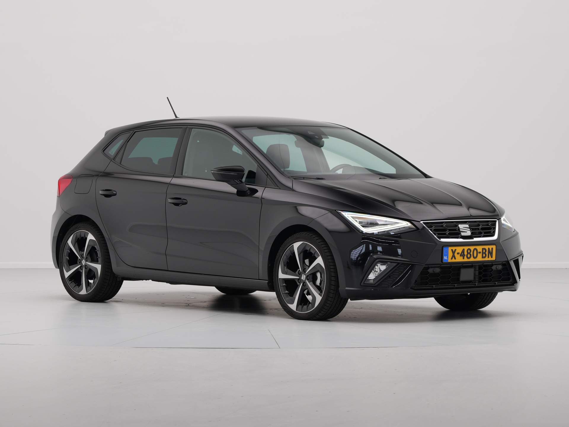 SEAT - Ibiza 1.0 EcoTSI 96pk FR Business Intense - 2023