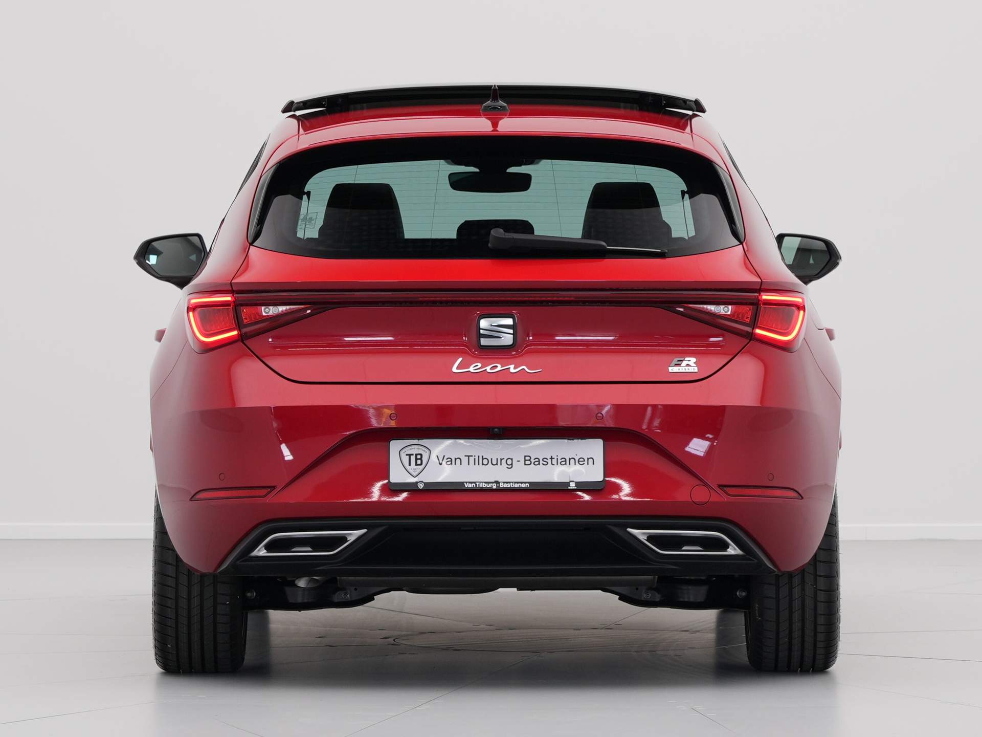 SEAT - Leon 1.4 TSI eHybrid PHEV FR Business Intense - 2025