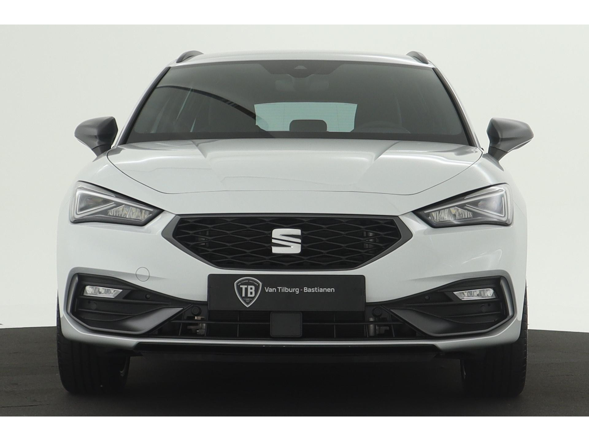 SEAT - Leon Sportstourer 1.5 eTSI FR Business Intense - 2024