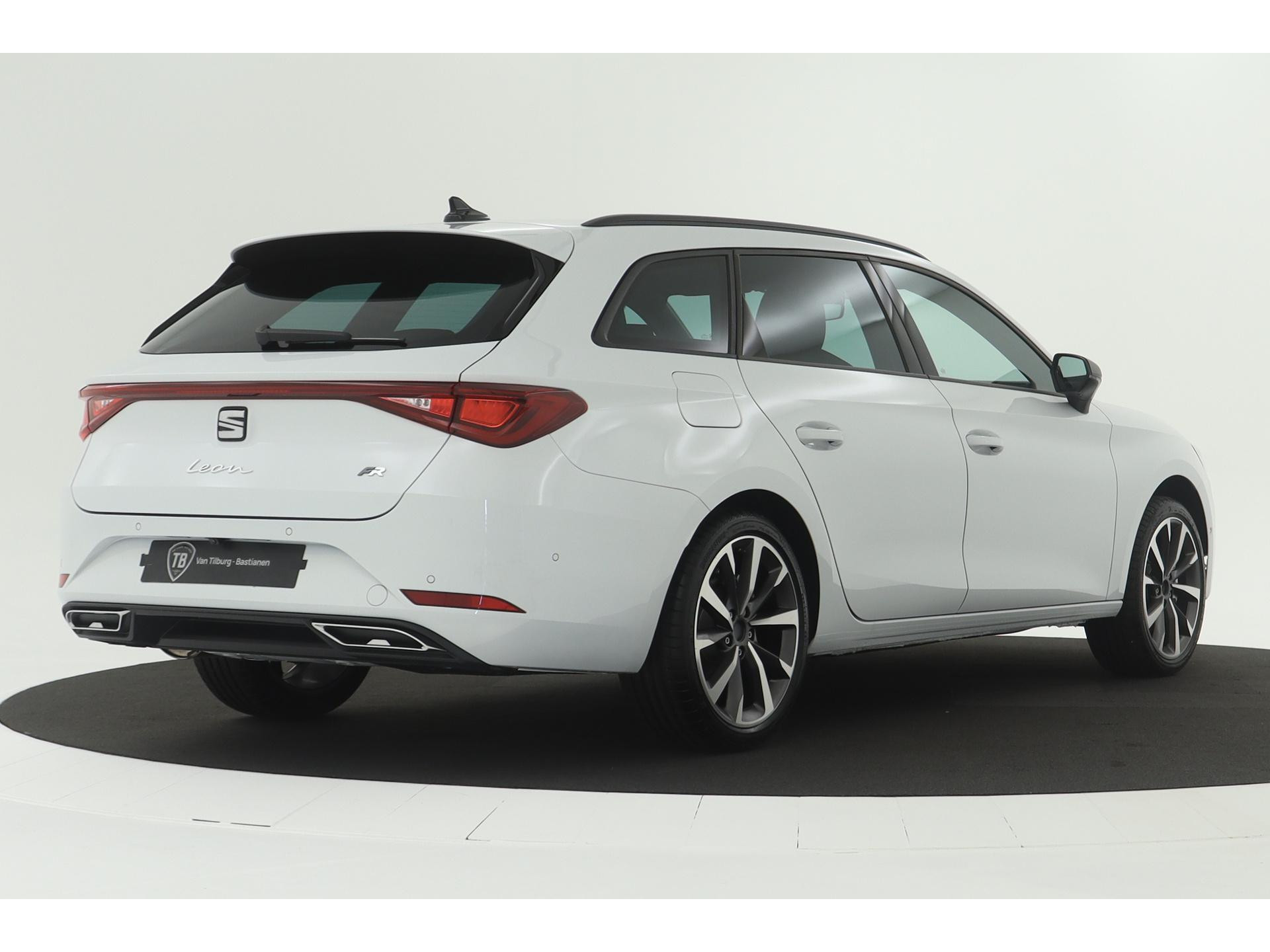 SEAT - Leon Sportstourer 1.4 TSI eHybrid PHEV FR Business Intense - 2024