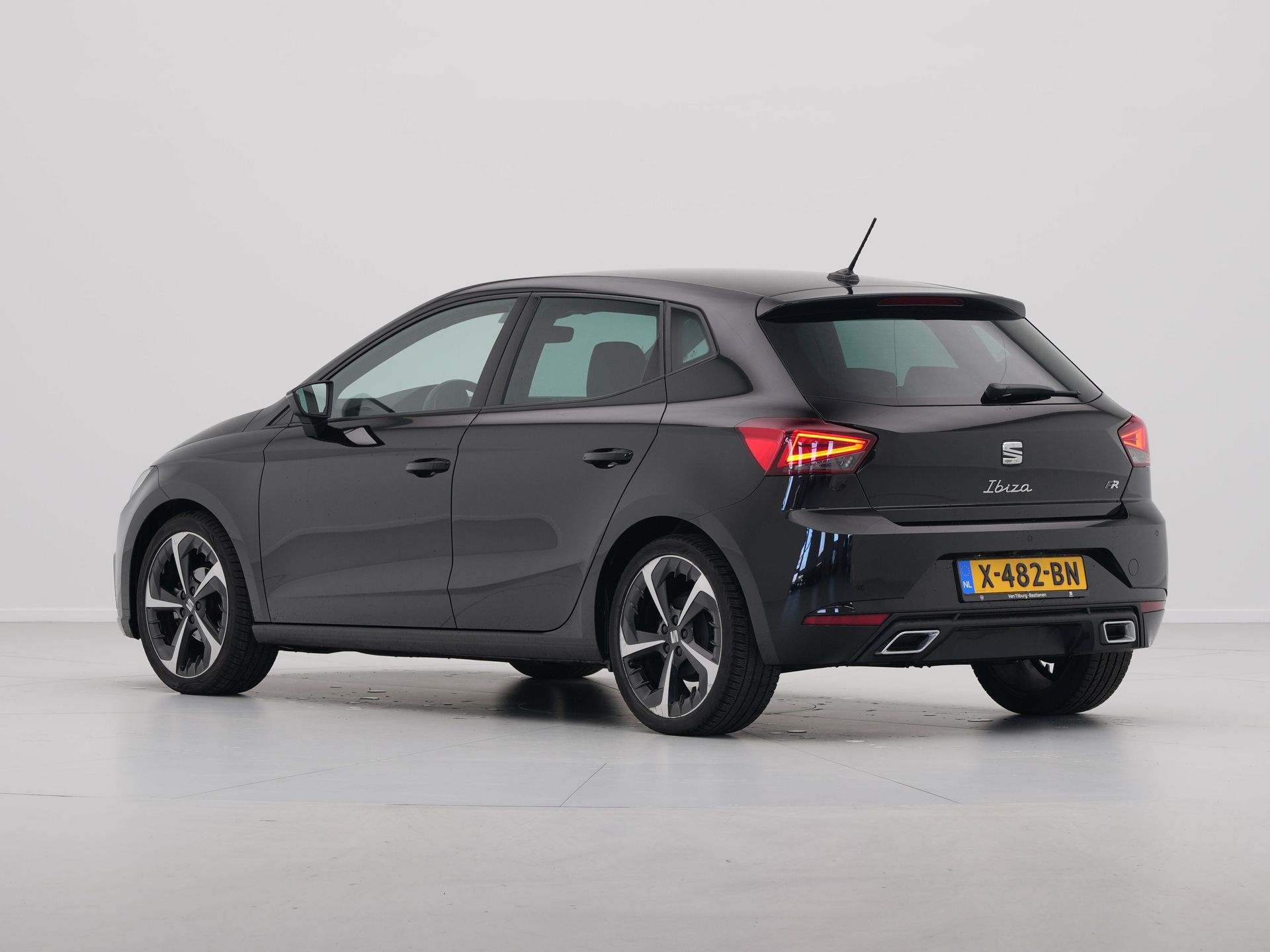 SEAT - Ibiza 1.0 EcoTSI 96pk FR Business Connect - 2023