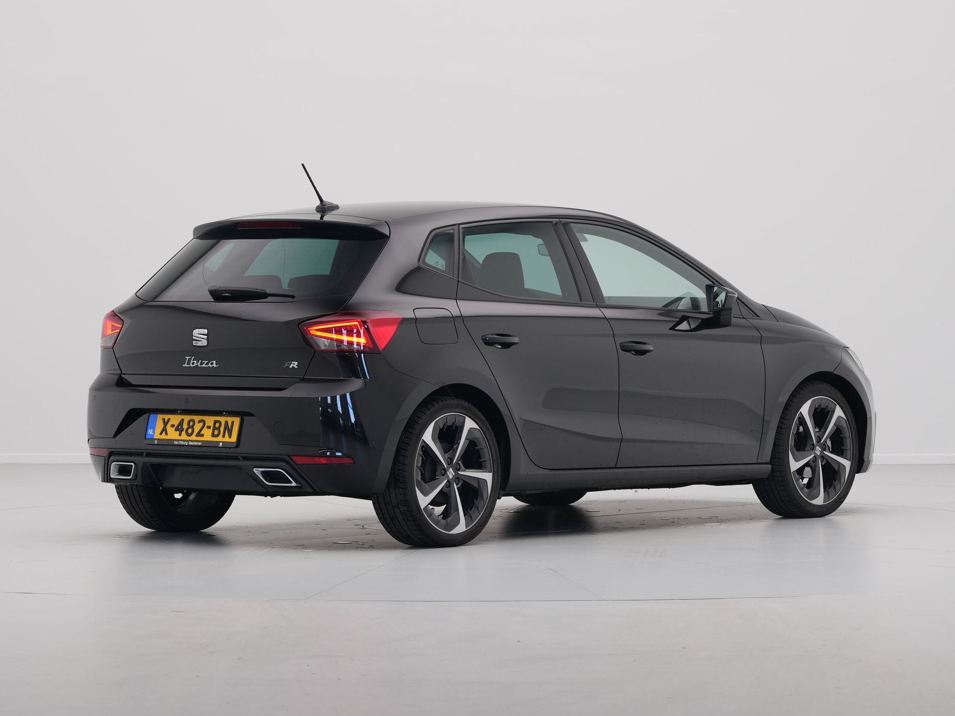 SEAT - Ibiza 1.0 EcoTSI 96pk FR Business Connect - 2023